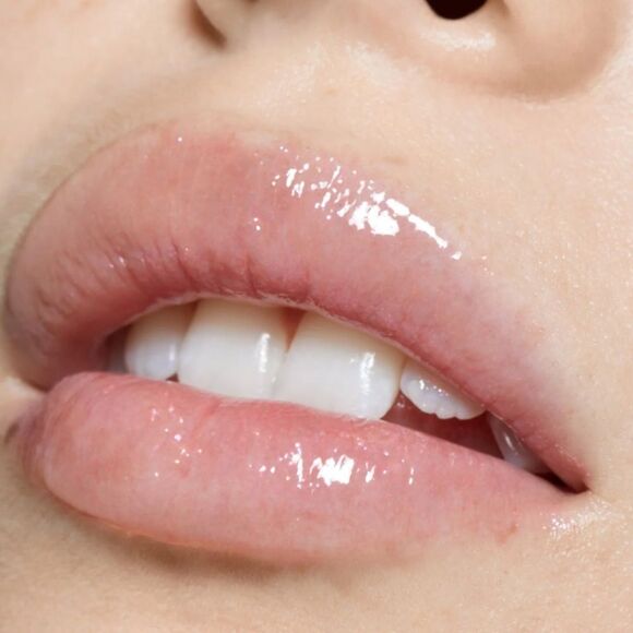 Morphe 2 Glassified Lip Oil - Picture 4 of 9